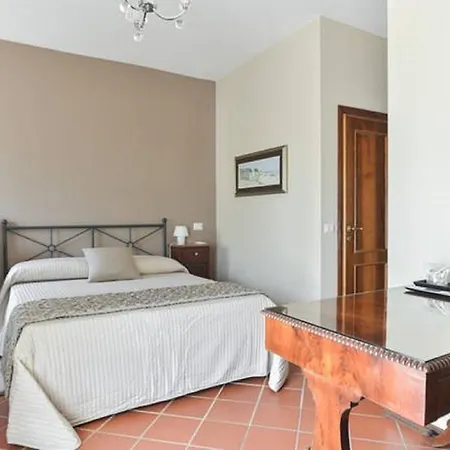 Alojamento de Acomodação e Pequeno-almoço Casa Santolina *